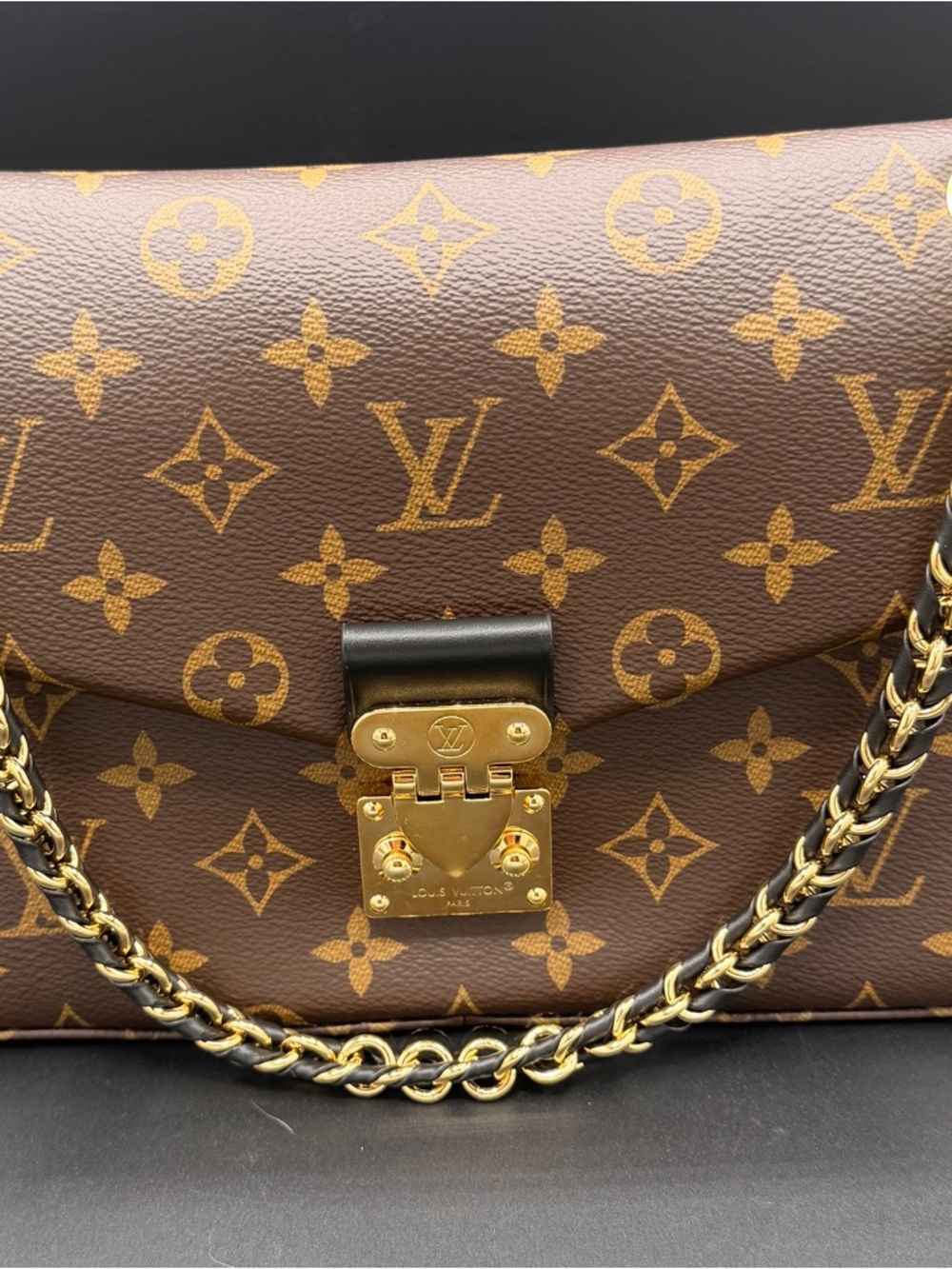 Louis Vuitton Trunkie Monogram Shoulder Bag – Current Collection w/ COA - Picture 2 of 12
